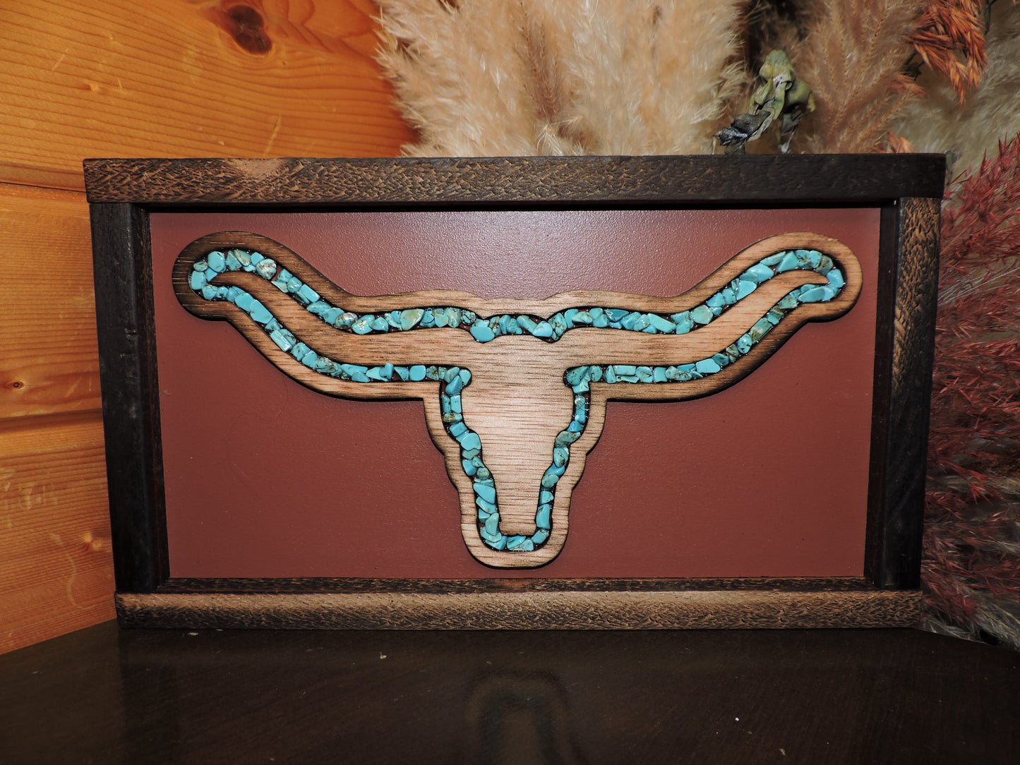 Long Horn Sign